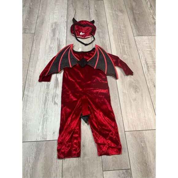 Red baby devil costume size 6-12 months - Picture 7 of 9
